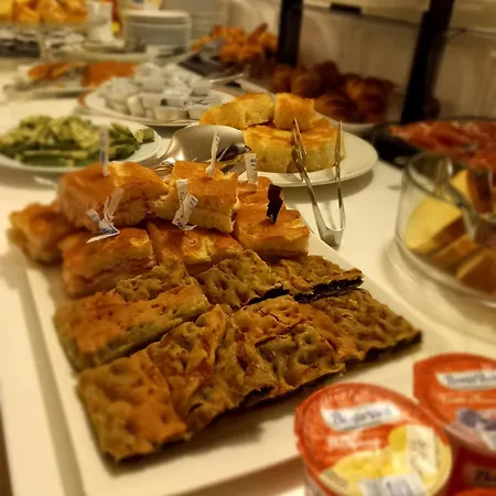 Brixellum Szálloda 3*