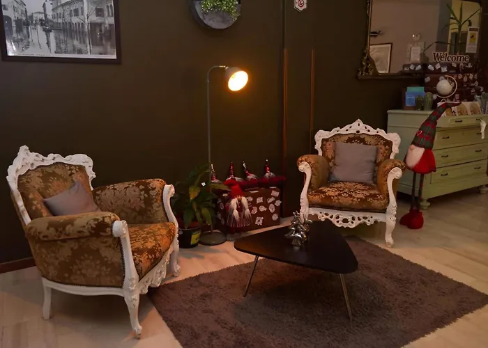 Brixellum ホテル 3*