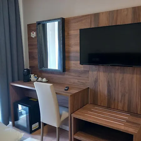 Brixellum Hotel