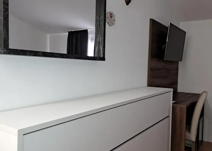 Hotel Brixellum