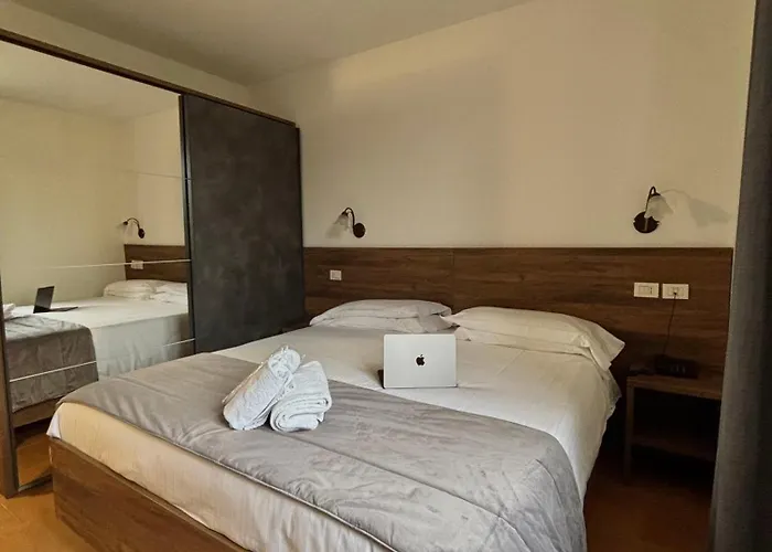 Hotel Brixellum 3*